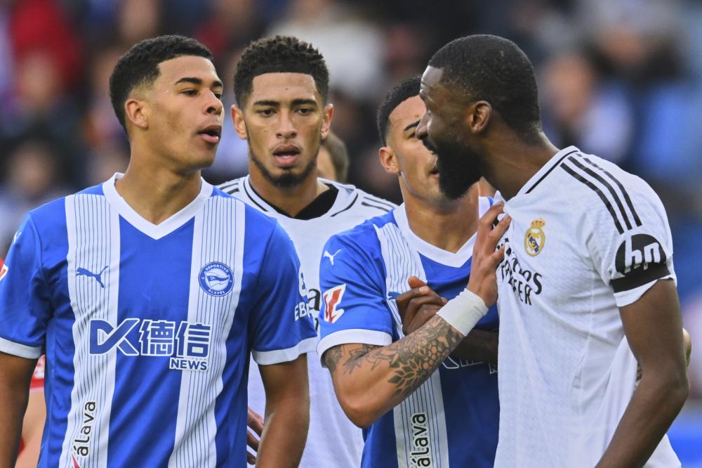 和评理｜武器化的经贸，成不了让美国再次伟大的利器.